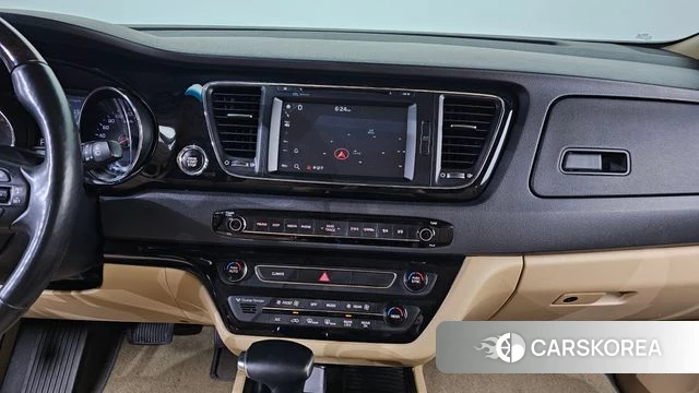 Kia All New Carnival 2018 Белый из Кореи, фото 6