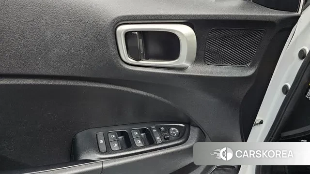 Hyundai Venue 2019 Белый из Кореи, фото 6