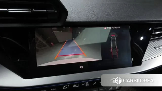 Audi A3 (8Y) 2023 Белый из Кореи, фото 6