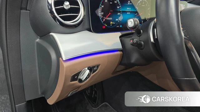 Mercedes-Benz E-Class W213 2020 Серый из Кореи, фото 6