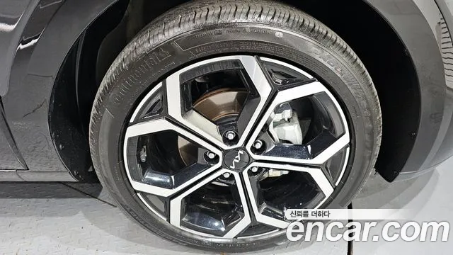 Kia Di Ol Nu Niro id 2659632 из Кореи 6