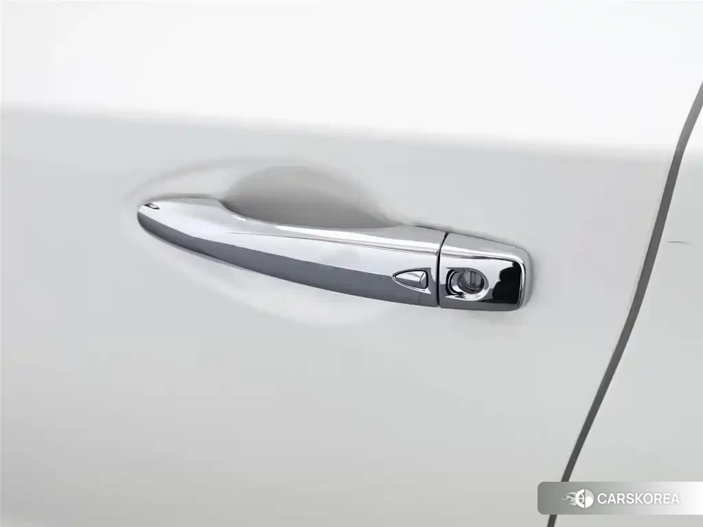 Nissan Tiida 2021 Белый из Китая, фото 6