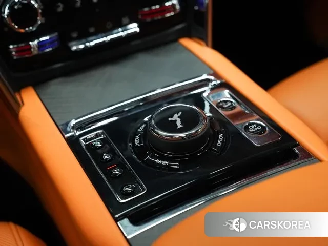 Rolls-Royce Cullinan 2022 Белый из Кореи, фото 6