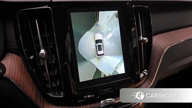 Volvo XC60 second Generation 2023 Белый из Кореи, фото 6