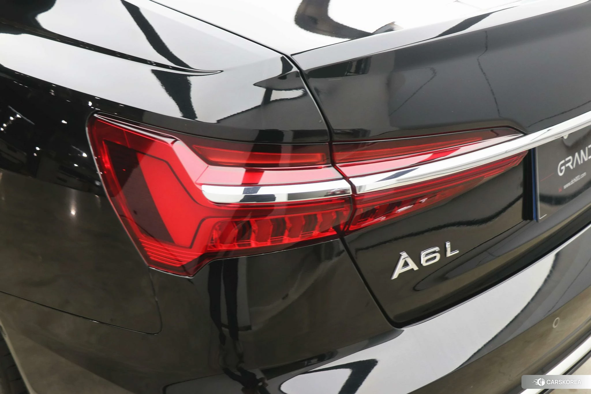 Audi A6L 2023 Черный из Китая, фото 6