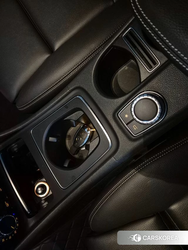 Mercedes-Benz A-Class W176 2018 Белый из Кореи, фото 6