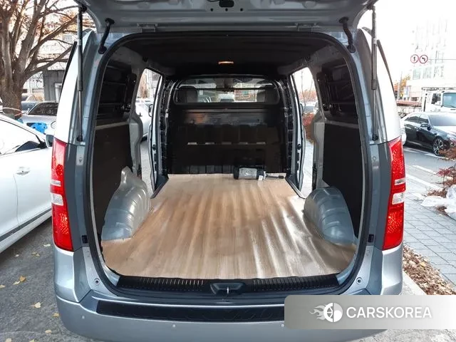 Hyundai The New Grand Starex 2020 Серебристо-серый из Кореи, фото 6