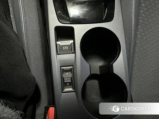 Peugeot e-2008 second generation 2021 Черный из Кореи, фото 6