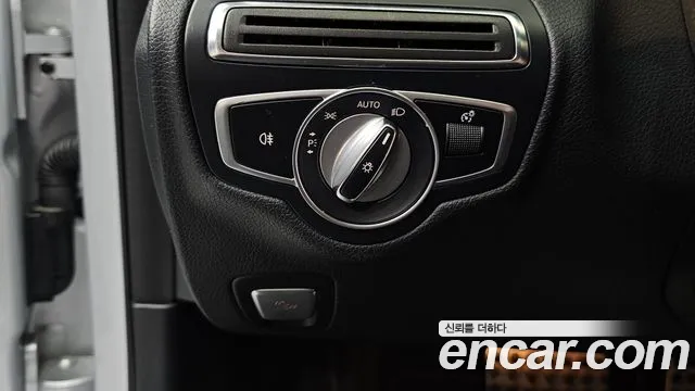 Mercedes-Benz C-Class W205 id 2718681 из Кореи 6