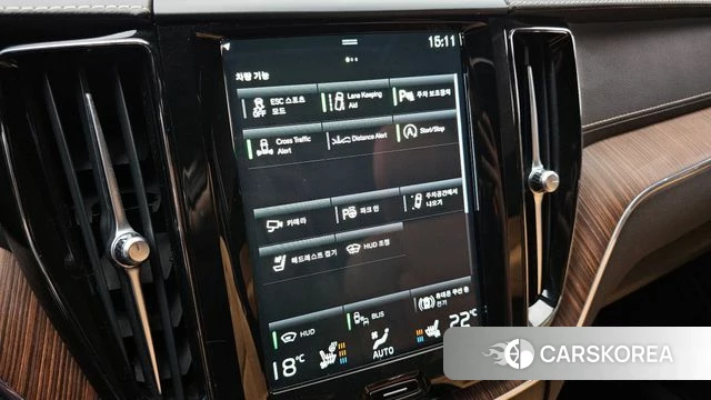 Volvo XC60 second Generation 2021 Белый из Кореи, фото 6