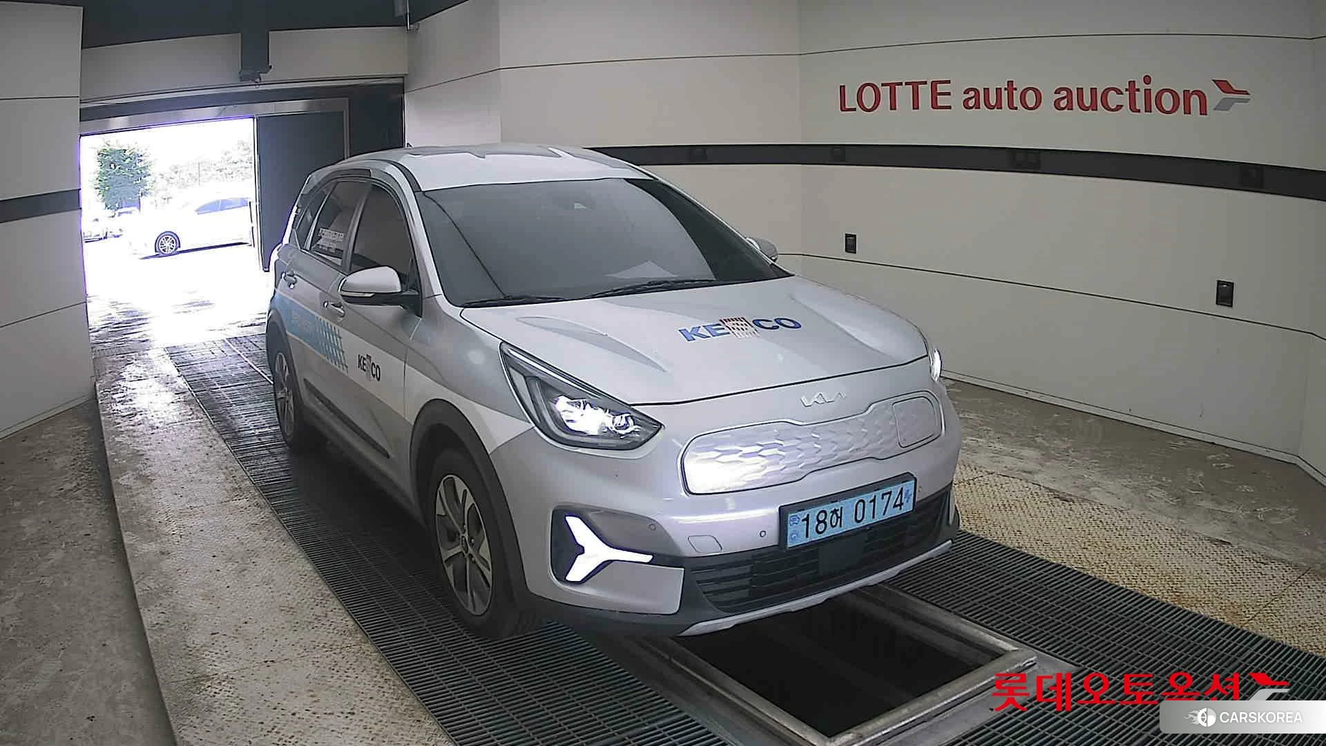 Kia Niro Plus 2023 Sparkling Silver из Кореи, фото 6