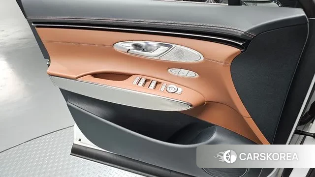 Genesis GV70 2023 Белый из Кореи, фото 6