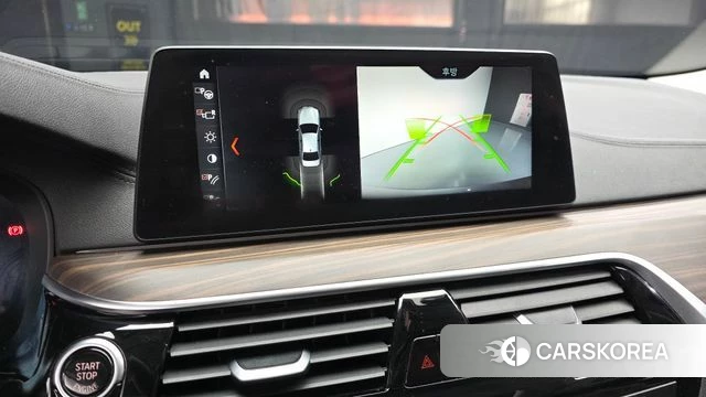 BMW 5 Series (G30) 2018 Серебристо-серый из Кореи, фото 6