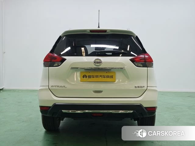 Nissan Qijun 2021 Белый из Китая, фото 6
