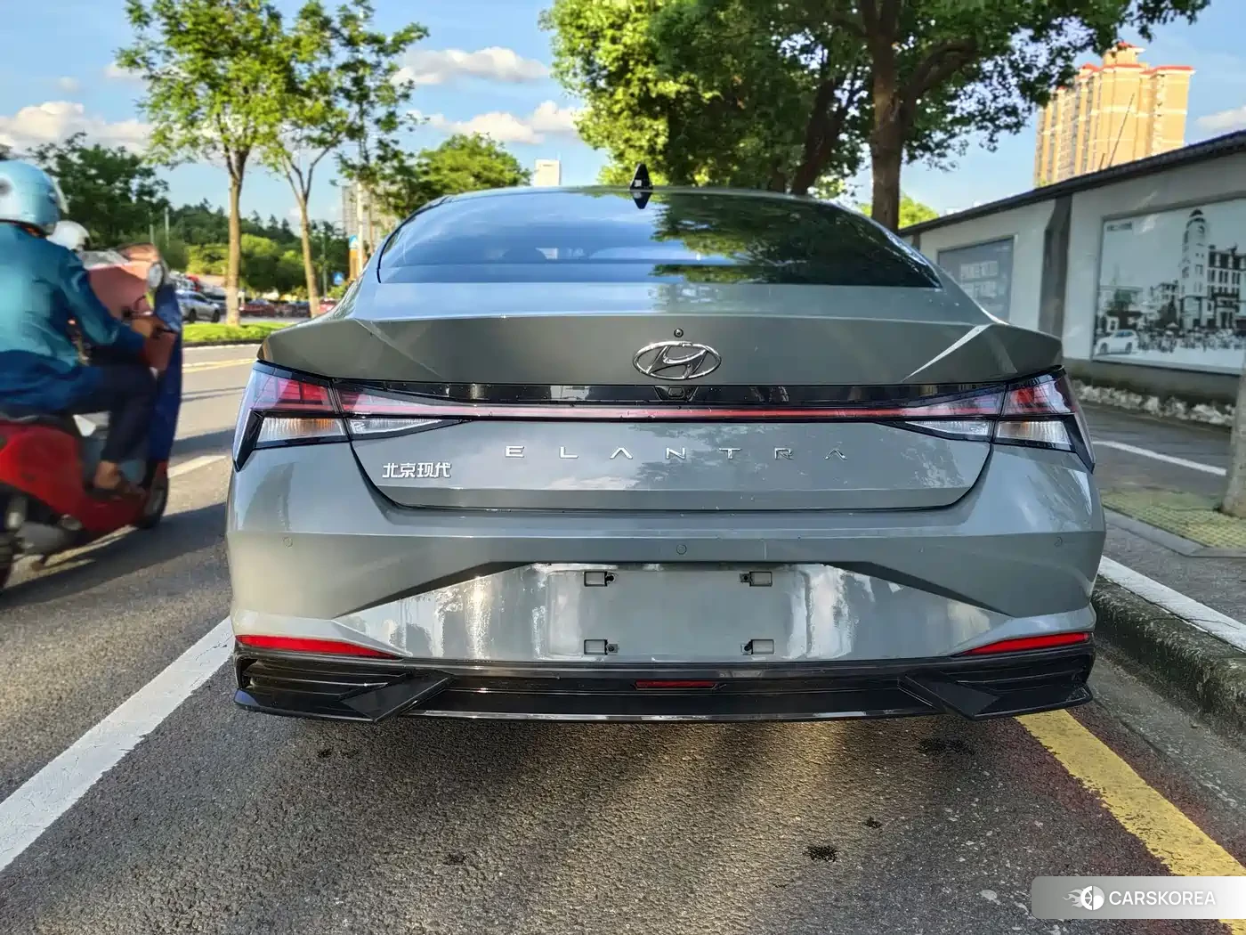Hyundai Elantra 2021 Silver/gray из Китая, фото 6