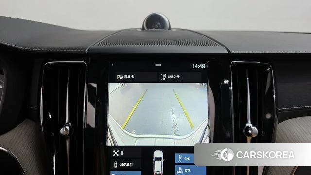 Volvo XC60 second Generation 2018 Белый из Кореи, фото 6