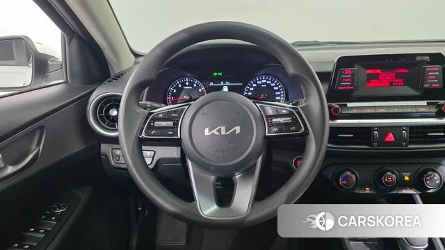 Kia The New K3 2nd generation 2021 Белый из Кореи, фото 6