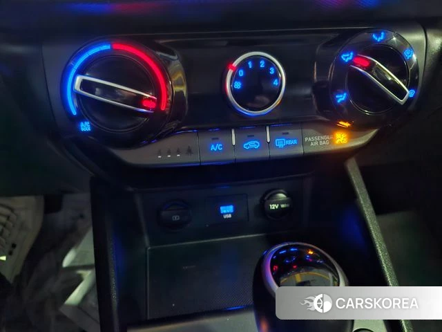 Hyundai The New Kona 2021 Белый из Кореи, фото 6