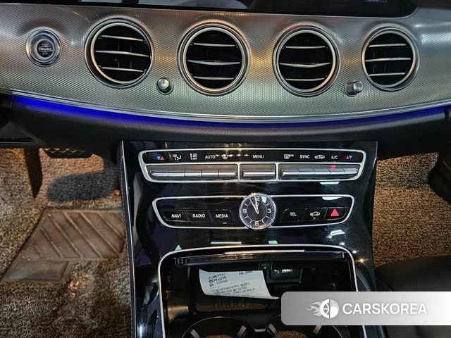 Mercedes-Benz E-Class W213 2019 Черный из Кореи, фото 6