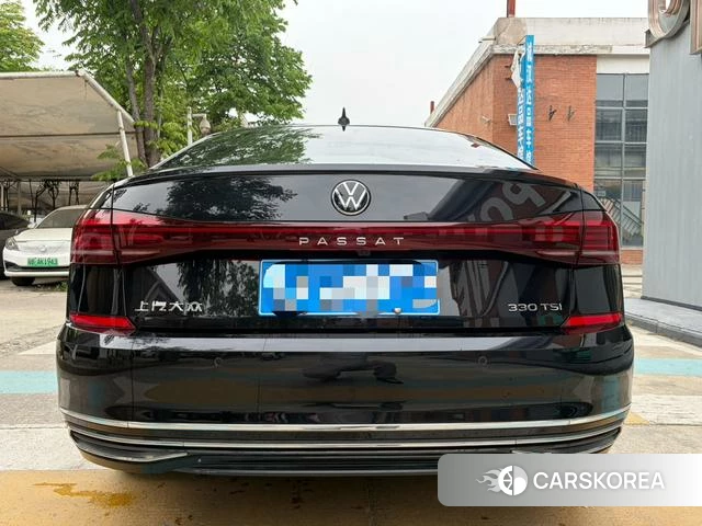 Volkswagen Passat 2021 Черный из Китая, фото 6