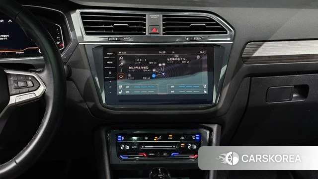 Volkswagen Tiguan Allspace 2022 Белый из Кореи, фото 6