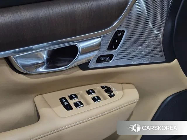 Volvo S90 2022 Серебряный из Кореи, фото 6