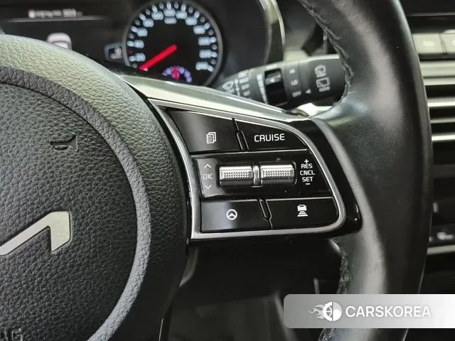 Kia Seltos 2022 Белый из Кореи, фото 6