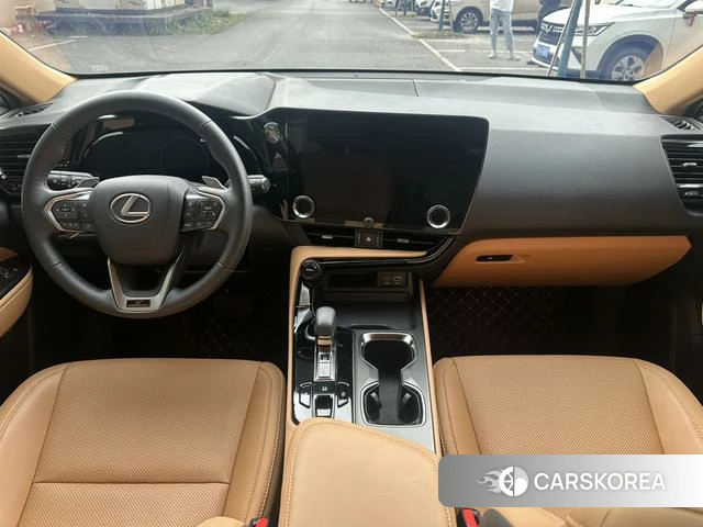 Lexus NX 2024 Серебристо-серый из Китая, фото 6