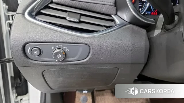 Chevrolet (GM Daewoo) The New Malibu 2021 Белый из Кореи, фото 6