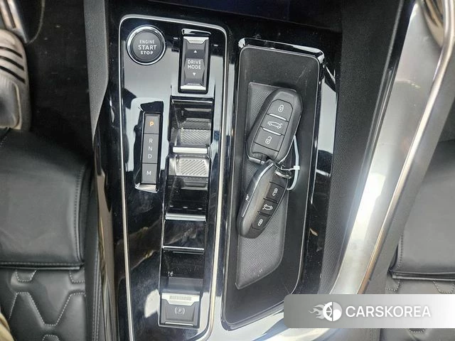 Peugeot 5008 second generation 2024 Серый из Кореи, фото 6