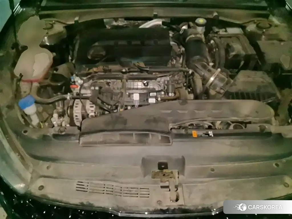 Kia K5 2024 Черный из Китая, фото 6