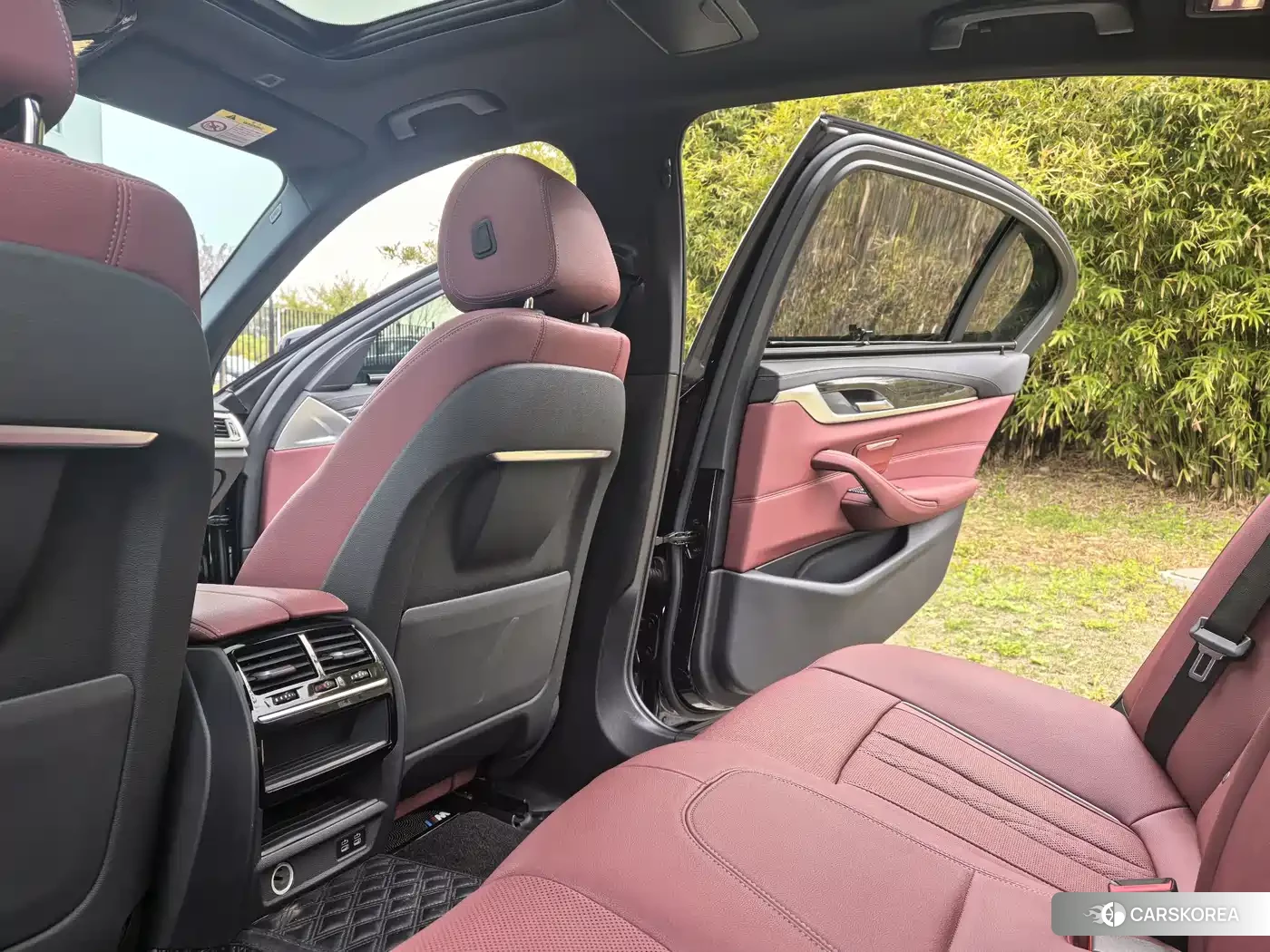BMW 5 series 2022 Черный из Китая, фото 6