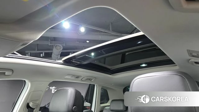 Volkswagen Tiguan second Generation 2020 Белый из Кореи, фото 6