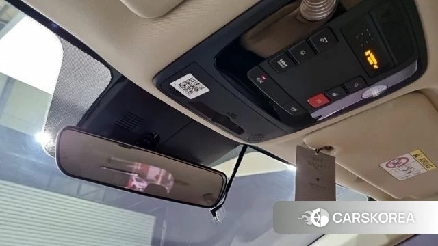 Kia Carnival 4th generation 2022 Серебряный из Кореи, фото 6