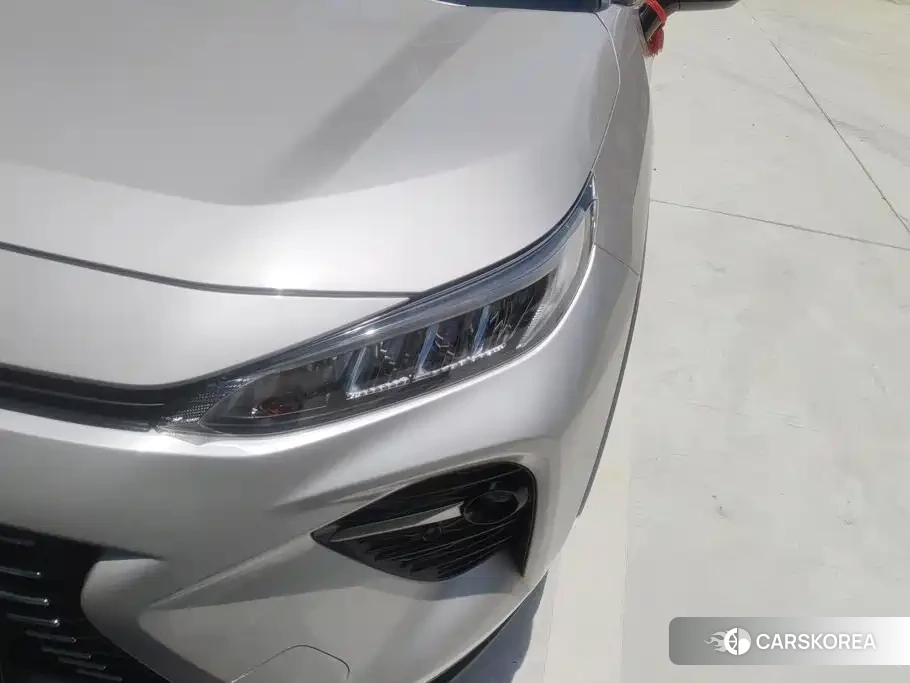 Toyota Wildlander 2021 Silver/gray из Китая, фото 6