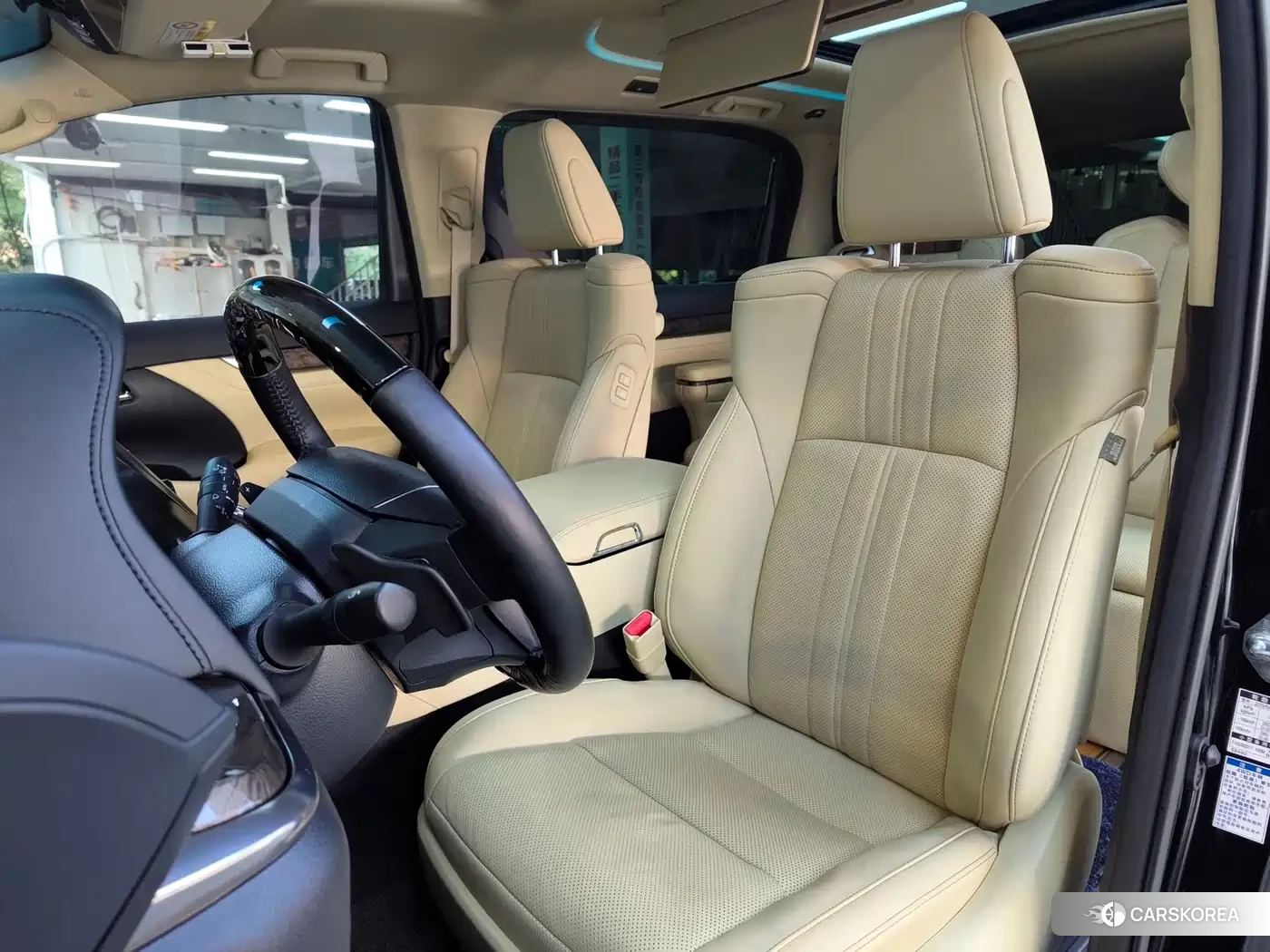 Toyota Vellfire 2022 Белый из Китая, фото 6