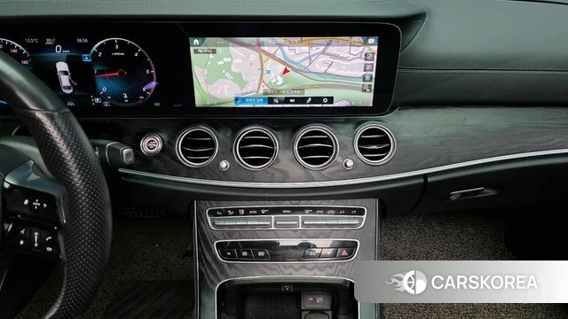 Mercedes-Benz E-Class W213 2020 Белый из Кореи, фото 6