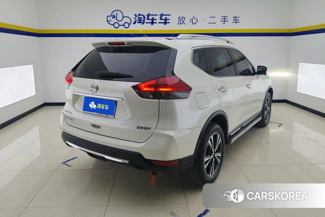 Nissan Qijun 2021 Белый из Китая, фото 6