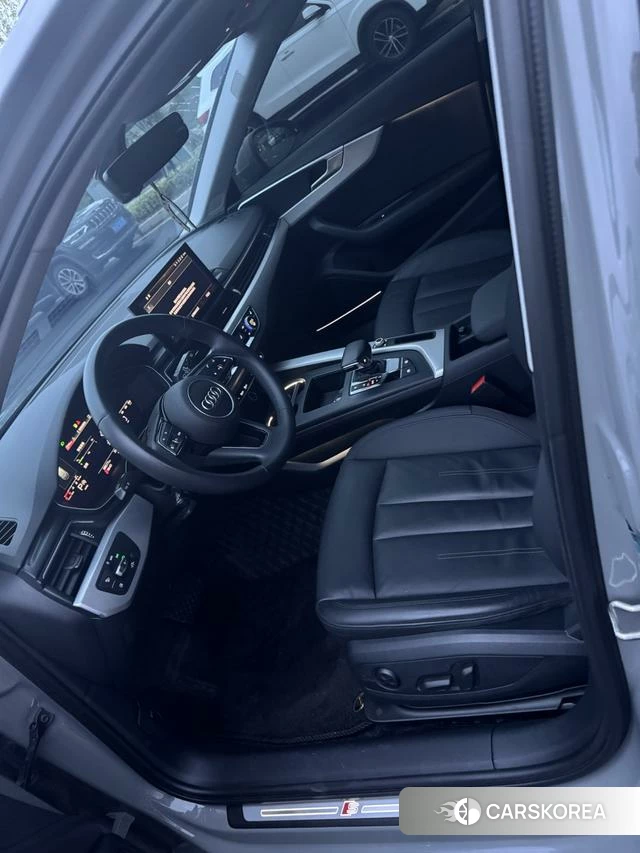 Audi A4 (import) 2021 Темно-серый из Китая, фото 6