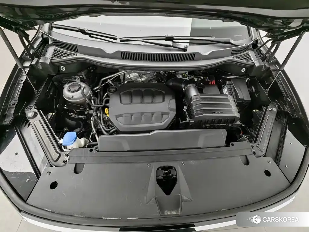 Volkswagen Talagon 2025 Черный из Китая, фото 6