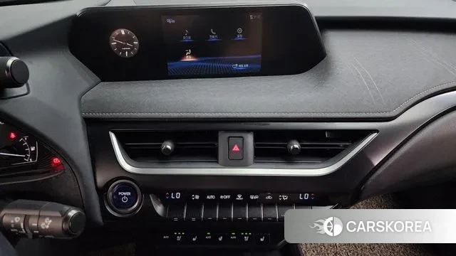 Lexus UX300e 2022 Серебристо-серый из Кореи, фото 6