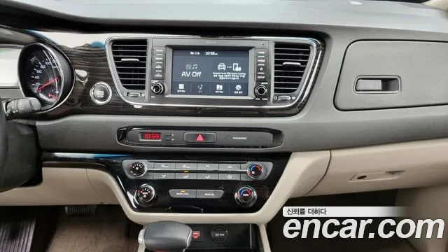 Kia The New Carnival id 2490108 из Кореи 6