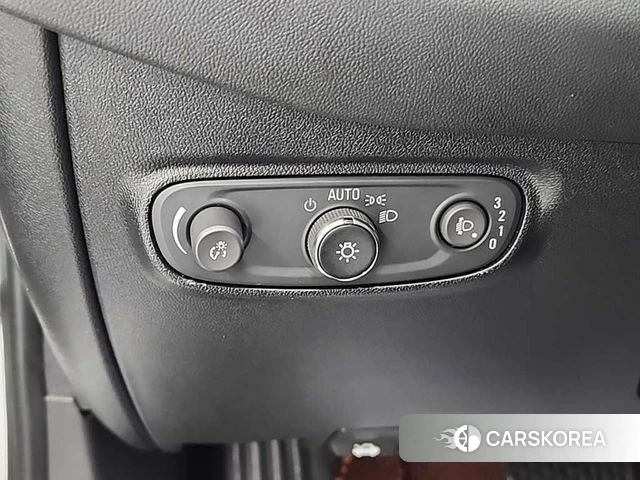 Chevrolet (GM Daewoo) Equinox 2018 Белый из Кореи, фото 6