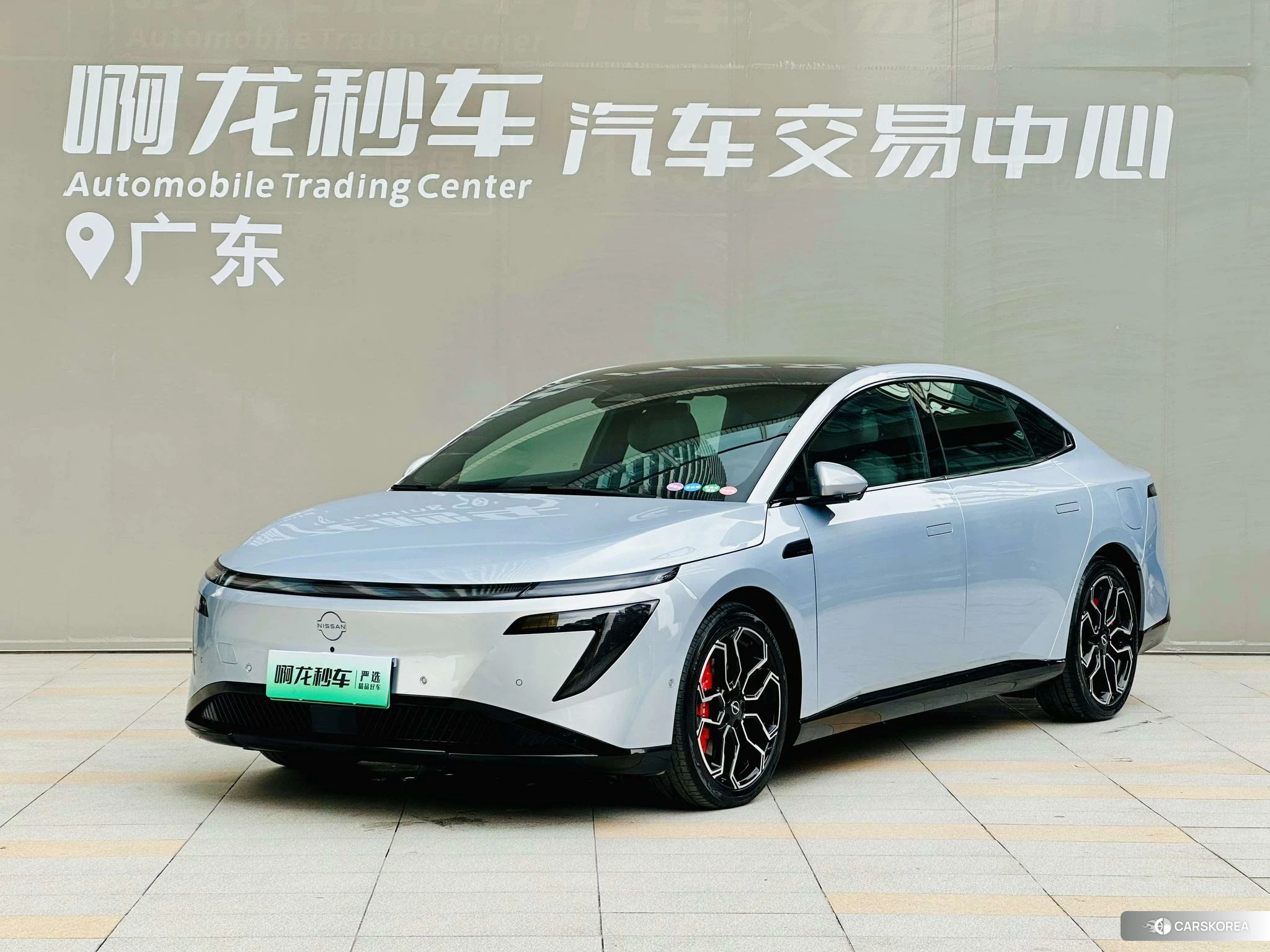 Nissan N7 2025 Серебристо-серый из Китая, фото 6