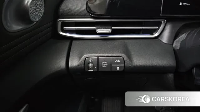 Hyundai Avante Hybrid (CN7) 2022 Белый из Кореи, фото 6