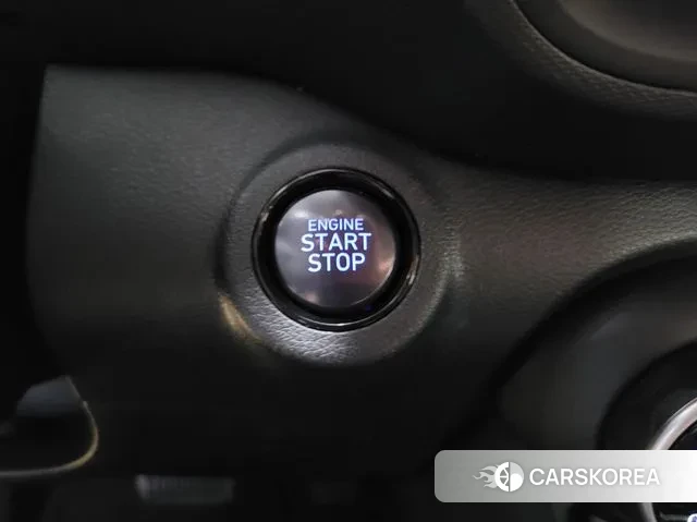 Hyundai Venue 2020 Белый из Кореи, фото 6