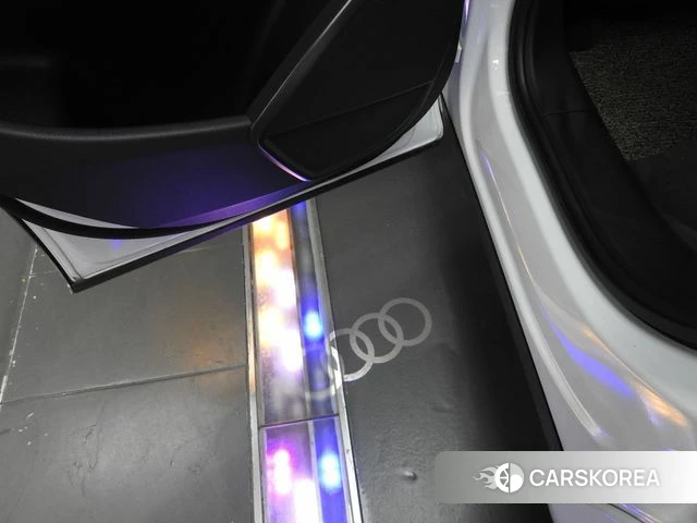 Audi Q5 (FY) 2020 Белый из Кореи, фото 6