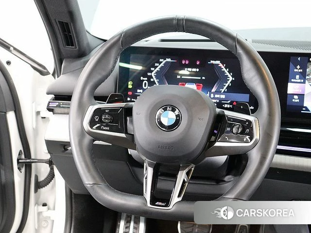 BMW 5 Series (G60) 2024 Белый из Кореи, фото 6