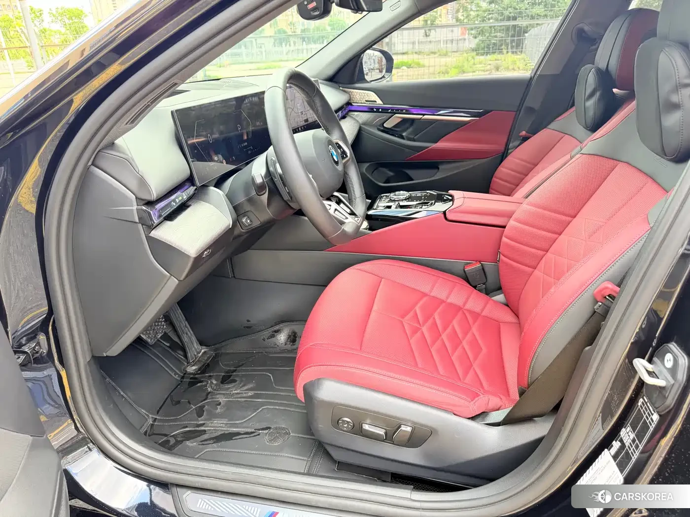 BMW 5 series 2025 Черный из Китая, фото 6