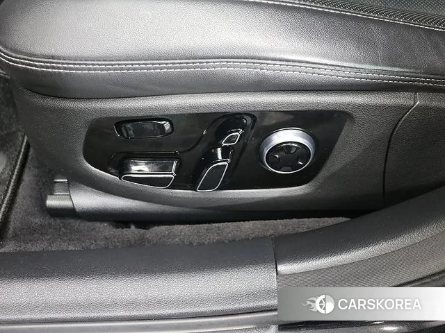 Genesis G90 2019 Черный из Кореи, фото 6